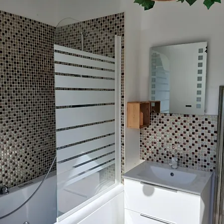 Maison Avec Jardin Et Baignoire Jacuzzi Proche